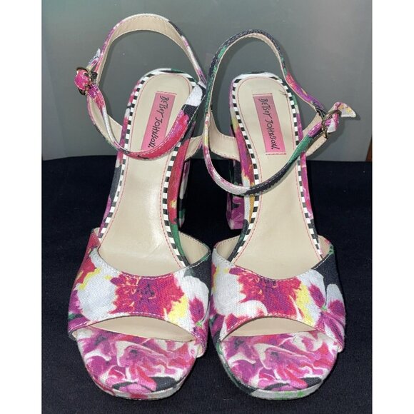 Betsey Johnson Pink Floral Heels - Picture 2 of 8